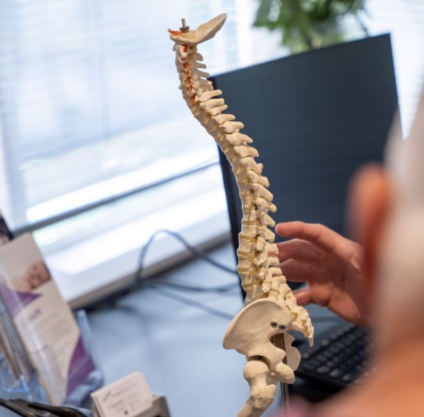 Chiropractor Surrey Hills