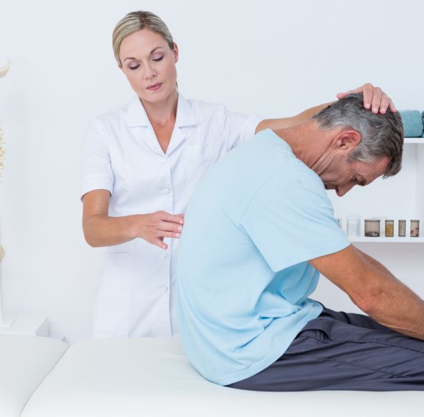 mid-back-pain-img-1